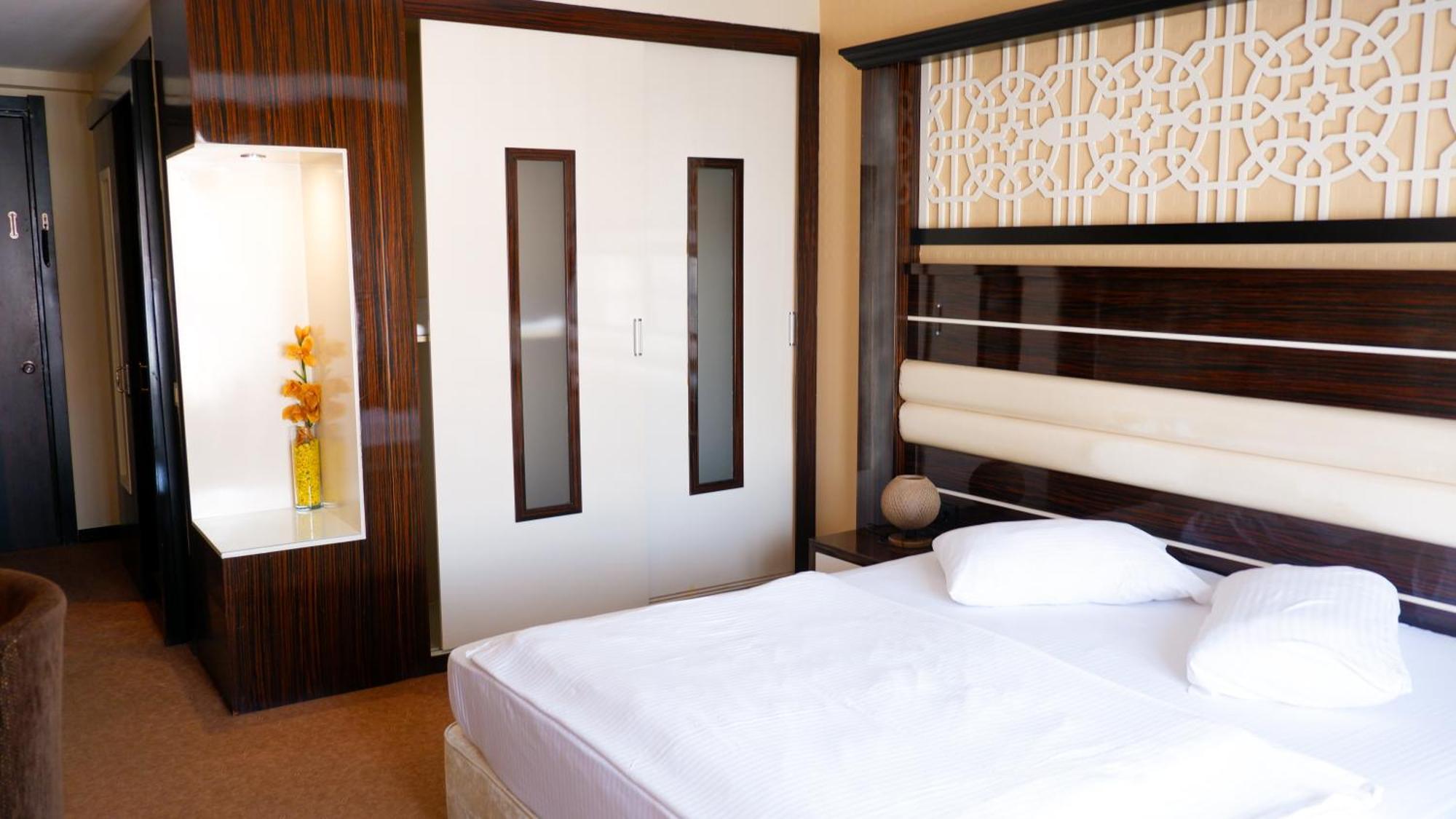 Hotel La Bella Soma Екстер'єр фото